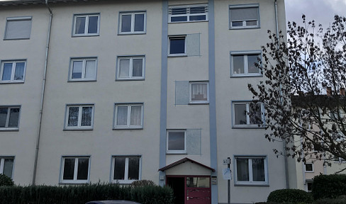 Free of commission! First floor apartment with south-facing balcony in Landau East