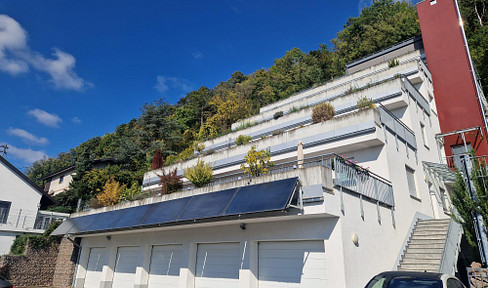 Fantastic sun-drenched roof terrace apartment