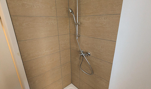 Großzügige Räume für Geschäft/Praxis / stilvolle Wohnung  in Fachwerkhaus am Marktplatz