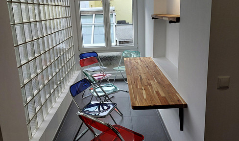 5 shared rooms 16 to 22 sqm, kitchen, dining area, 2 bathrooms with shower/WC, 2 WC Darmstadt city center