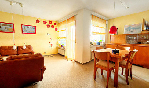 Ab April! Eislingen-Nord, gepflegte 2-Zi.Whg., Stellplatz u. Balkon