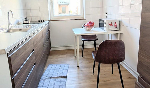 Max. 2 Jahre, teilmöblierte Wohnung mit drei Zimmern in Köln-Nippes