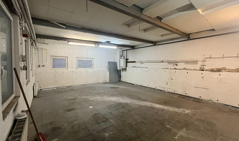 Hall / workshop with office In MG-Rheydt