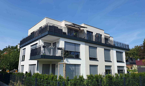 Penthouse apartment alone or as a couple