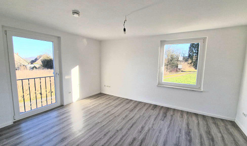 Freshly renovated & inexpensive apartment! Near Holzminden! (S5702)