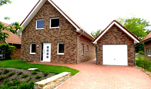 Cozy single-family home in the center of Engter (built in 2018).
