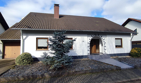 Charmantes 1-2 Familienhaus in Rehlingen-Siersburg
