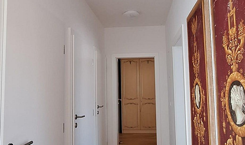 Schlüsselfertiges, modernes und stilvolles Einfamilienhaus in attraktiver Lage