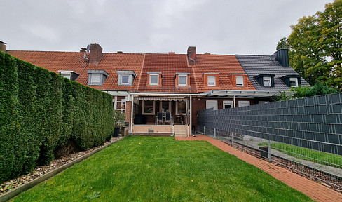 Well-maintained, compact gem with a peaceful, central location – no realtor fees.