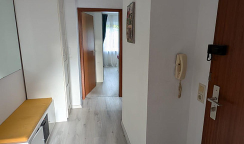 3ZKB schön geschnitten mit Hobbyraum, Terrasse und Gartenmitbenutzung in ausgezeichneter Lage