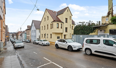 Top multi-family property with attractive return.