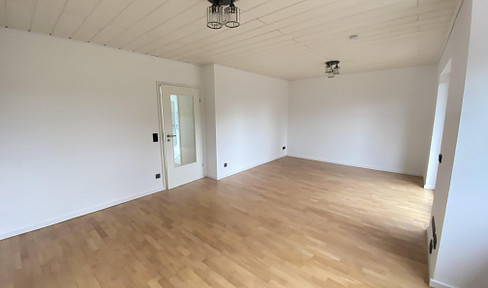 Fresh, modern, and ready to move into – 3-room apartment with a balcony overlooking greenery.