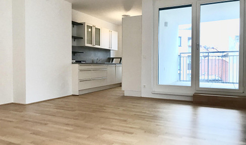 SONNIGE TERRASSENwohnung mit GARAGE