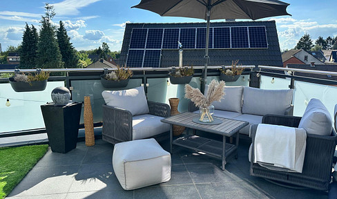 Barrierefreie, helle 3,5 Zimmer Wohnung 119qm, eigene Etage, großer Balkon, Klima, Wärmepumpe