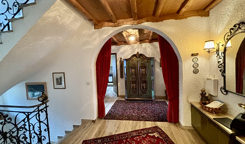 Living on the edge of the forest, near Munich – Detached house with a large garden and plenty of privacy - No commission fees.