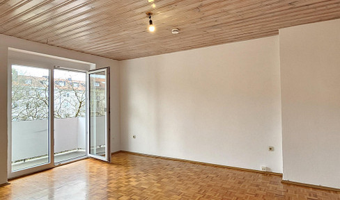 1-room apartment with balcony, near Bonner Platz.