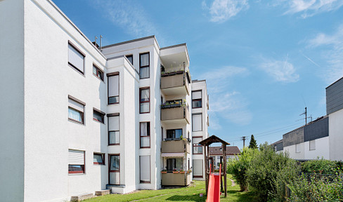 Bezugsfrei: Helle 3 Zi-Wohnung mit Balkon und Stellplatz