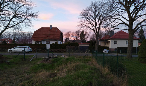 Building plot with planning permission for 741 square meters of gross floor area, suitable for 8 apartments, ideal for investors or developers - commission-free.