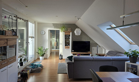 Traumhafte 2,5-Zimmer Wohnung im Herzen von Altdorf