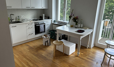 Bright, one-room apartment in Berlin.