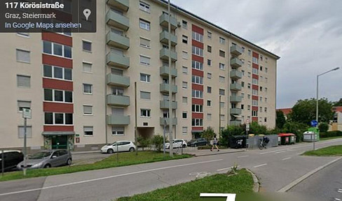 Spacious, bright apartment in Graz-Geidorf, with excellent infrastructure and wonderful views.