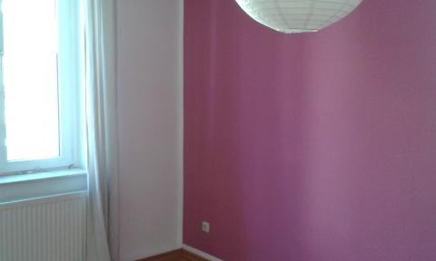 Stilvolle 3 Zi im Altbau mit Wohnküche und Balkon in Bahnhofsnähe