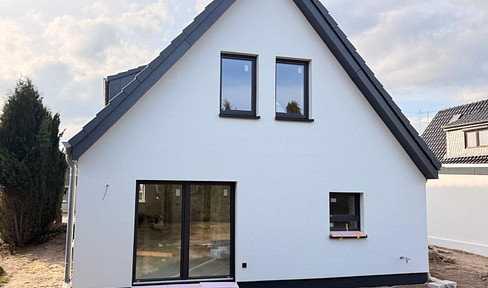 Modernes Einfamilienhaus - Energieeffizienzklasse A