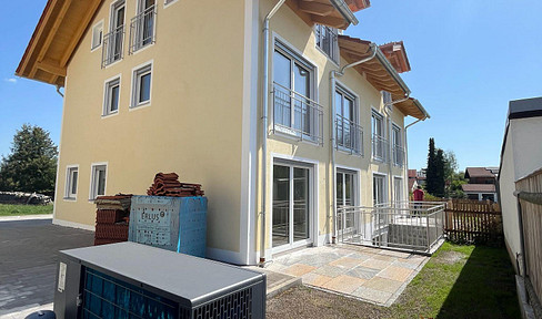 Letzte verfügbare Neubau-Doppelhaushälfte-Erstbezug, moderne Doppelhaushälfte mit 7 Zimmer