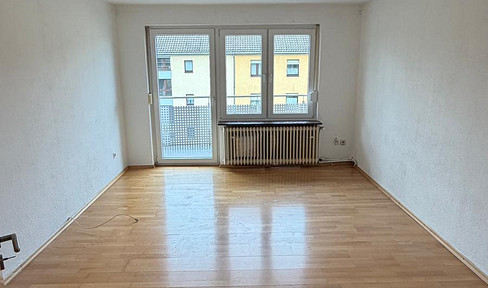 Bright 2-room apartment with kitchen and bathroom for rent.