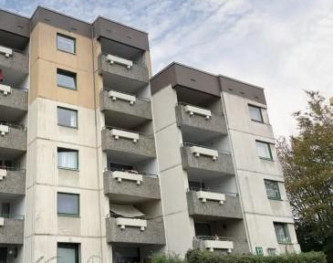 Jobcenter – frisch sanierte 3 Zimmer Wohnung