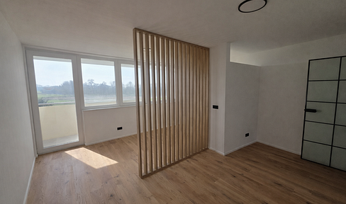 Brand new apartment with a panoramic balcony, available in Erlangen, without any agency fees.