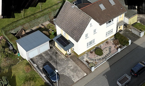 Two houses – perfect for multi-generational families or large families.