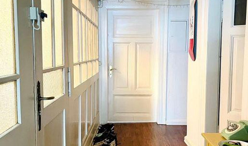 Wohnen im Herzen von Butzbach – Altbauwohnung 122 m²