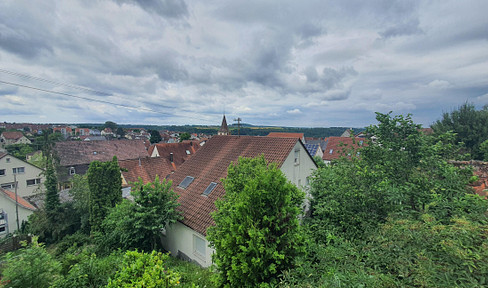 Helle 2 1/2-Zi.-Maisonette Whg. mit toller Aussicht in Kirchberg