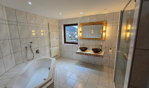 schöne geräumige Wohnung in Gorxheimertal