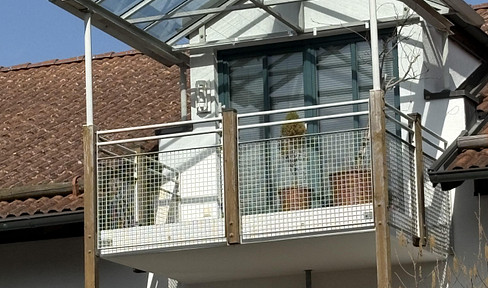 Modern 3-room attic apartment, 82m², with geothermal heating.