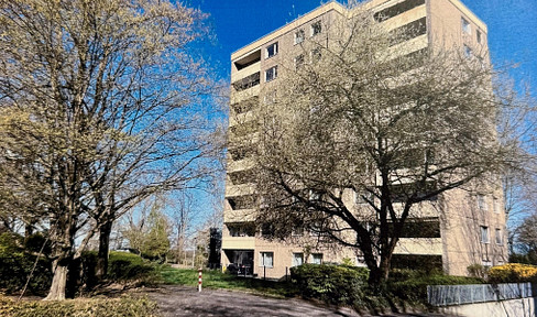 Apartment for sale in the Karthause district: Comfort for families, couples, and investors.