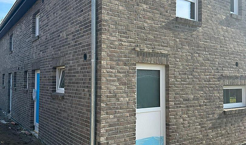 NEW CONSTRUCTION | FIRST OCCUPANCY! EXCLUSIVE SEMI-DETACHED HOUSE / ONE HALF OF A SEMI-DETACHED HOUSE in SELSINGEN, near Zeven!