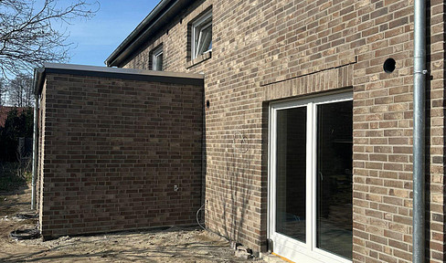 NEW CONSTRUCTION | NEVER OCCUPIED! EXCLUSIVE SEMI-DETACHED HOUSE / ONE HALF OF A SEMI-DETACHED HOUSE in SELSINGEN!