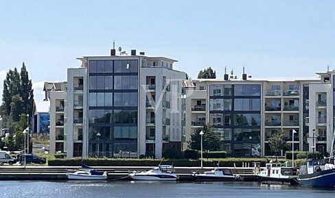 Exklusives vollmöbliertes 2-Zimmer-Apartment mit Balkon und Tiefgaragenstellplatz