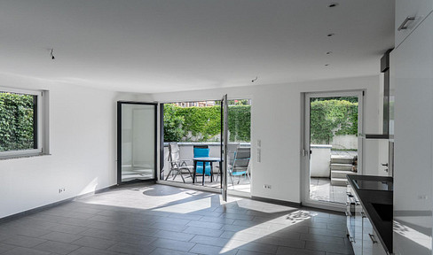 Moderne 2-Zi Wohnung in Stuttgart-West mit Terrasse, EBK, Aufzug, Tiefgarage, Wallbox