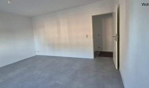 Fully renovated 3-room apartment for rent in Duisburg-Meiderich – available immediately.