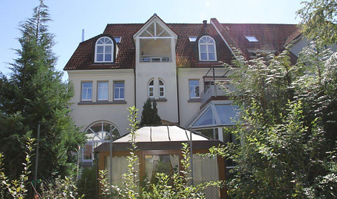 Dream apartment -- Quiet -- Spacious, yet located in the heart of the city, with parking available.