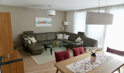 For sale: Brand new, comfortable 4-room ground floor apartment, privately owned.