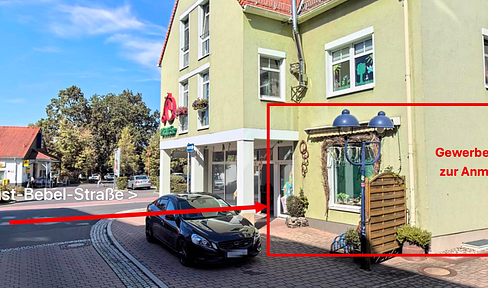 Flexible commercial unit for rent, located directly in the city center (Market Square/Edeka): Suitable for a wide range of uses.