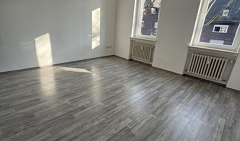 1.5-room apartment, 40 square meters, located in the Marienviertel district.