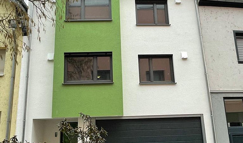 Accessible 3-room apartment with balcony in the center of Andernach.