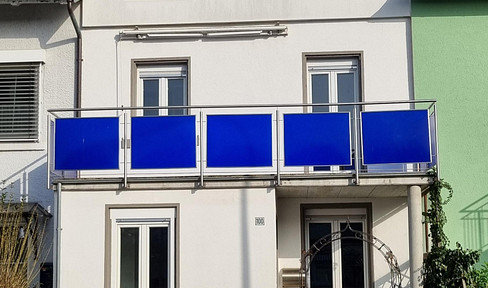 Small but perfectly formed – a charming terraced house, conveniently located near the city center.