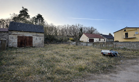 Building plot on the island of Töplitz, free from restrictions.