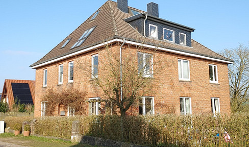 Helle und großzügig geschnittene Mansardenwohnung